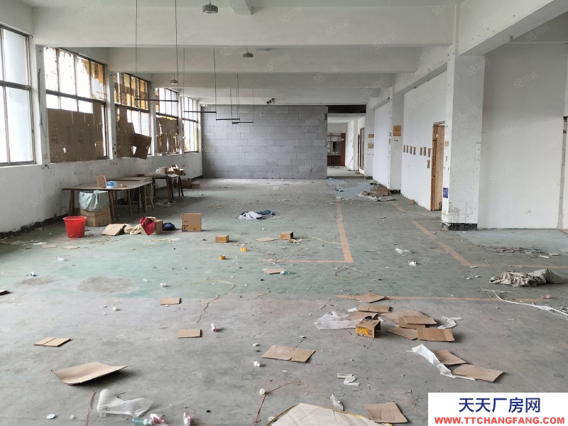 金華市東陽(出租) 車管所附近4樓1100平方廠房倉庫出租。