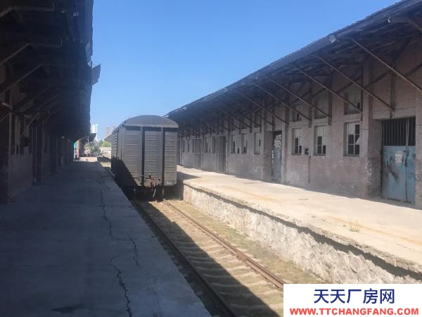 建華公司出租庫房30—1000平米