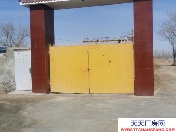 銀川市賀蘭機加工廠房 廠地屬于建設(shè)用地，可建庫房，可租賃，可放置。