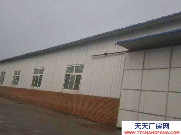 銀川市永寧調味品廠房 磚混結構，高12米，上下2層窗戶，約800平米