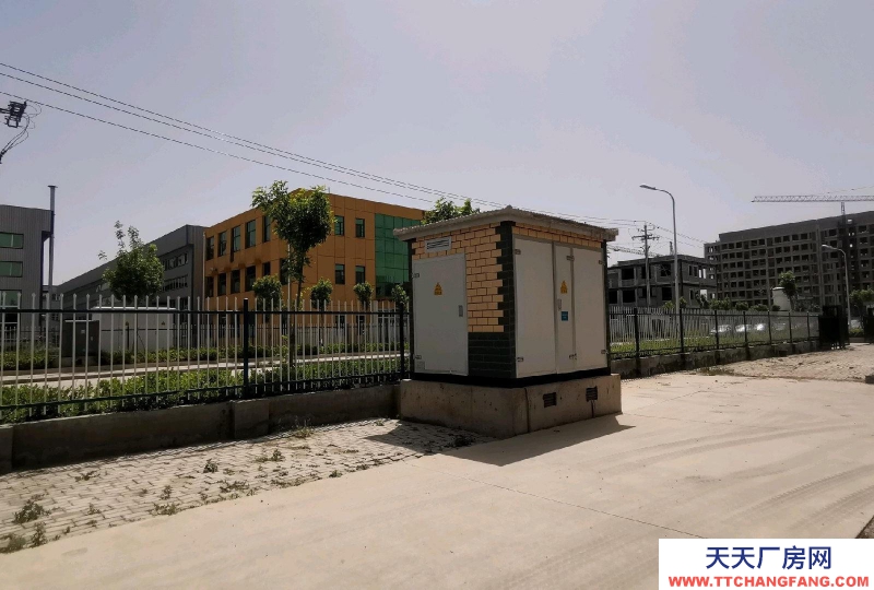 滄州 黃驊(出售) 出售黃驊淀粉及淀粉制品工廠對(duì)面標(biāo)準(zhǔn)廠房和辦公樓各一棟