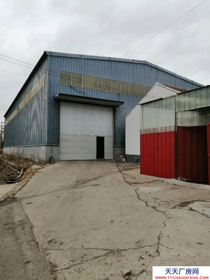 滄州 泊頭(出售)水果制品 廠房，出租，出售，辦公樓位置104國道西總面積占兩千多平