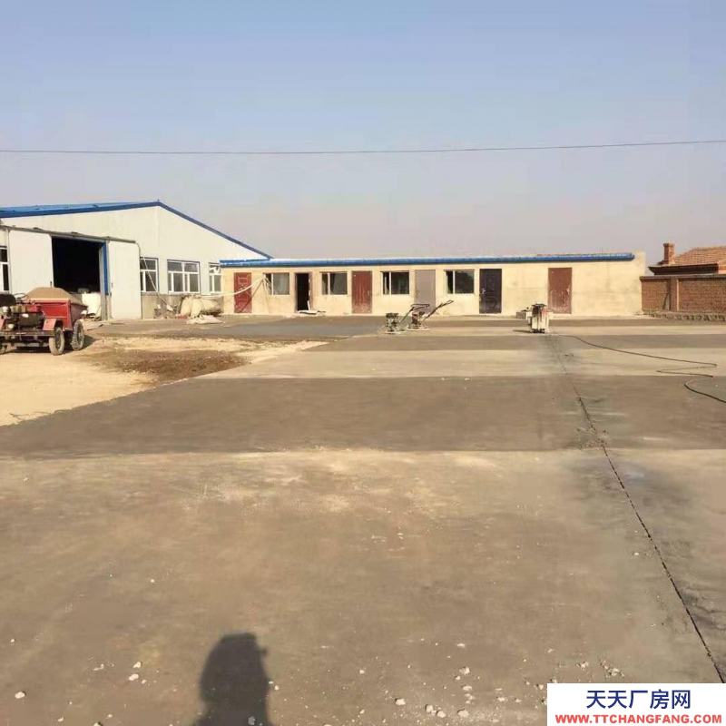 (出售) 包頭固陽草場 有正房9間，東房6間。