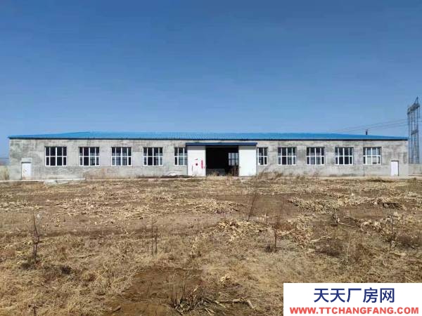 富?？偯娣e1萬平，糧食加工廠房750平，住宅350平。