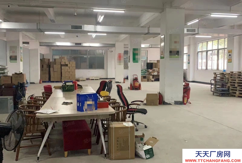 (出租) 潮州湘橋區倉庫 辦公 前有空地 大廠區800平首層出租 貨柜到適合物流展廳