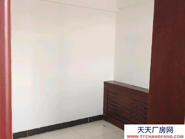 吳忠市鹽池機(jī)加工廠房  鹽興路二堡營(yíng)業(yè)樓二樓出租