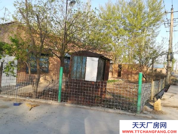 石嘴山市惠農(nóng)養(yǎng)殖廠房 養(yǎng)殖 倉庫 帶有住房