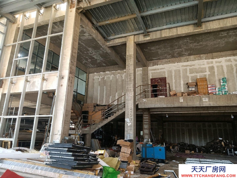 (出租) 鄂爾多斯機(jī)加工出租車(chē)間庫(kù)房大貨車(chē)可進(jìn)去裝卸貨物