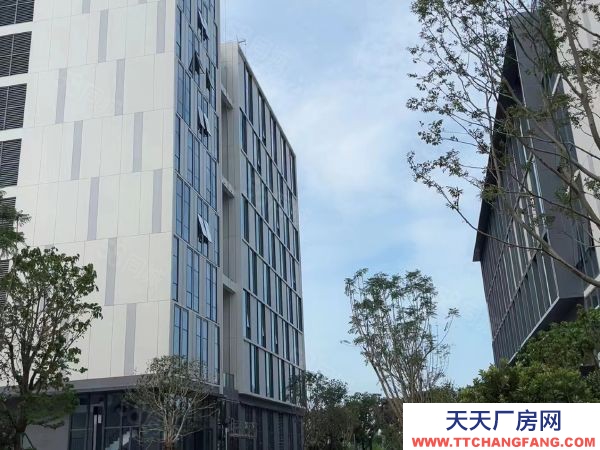 福州市長樂機加工廠房機場高速地鐵萬壽站口，帶3T貨梯全新廠房！ 馬上交房！