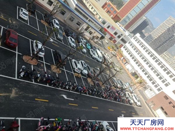 福州市馬尾機加工廠房 馬尾中心位置廠房倉庫招商部出租，大車進出方面，場地停車位3部