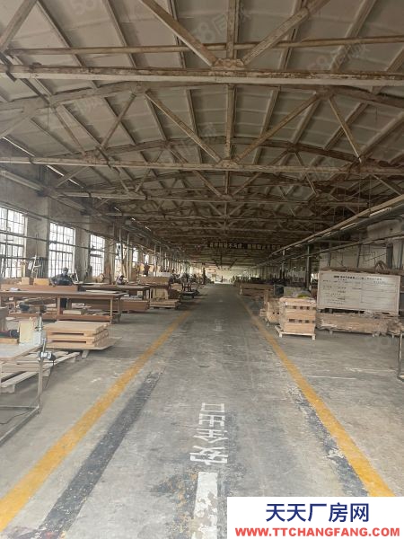 福州市連江肉制品廠房  連江標(biāo)準(zhǔn)鋼結(jié)構(gòu)廠房20000平出租，有產(chǎn)權(quán)可分租