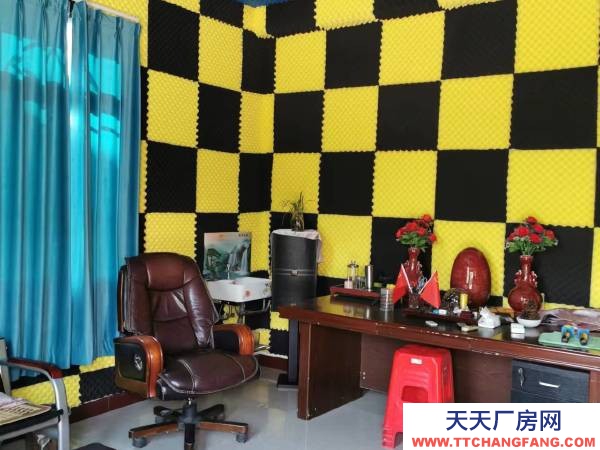 福州市永泰機(jī)加工廠(chǎng)房 房子是自己,可以做廠(chǎng)房,生態(tài)旅游開(kāi)發(fā),魚(yú)塘等!