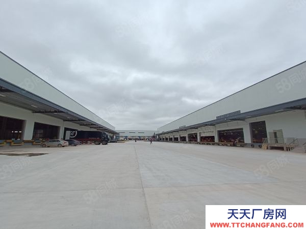 贛州市章貢物資倉庫 順豐豐泰產業園8萬方倉庫出租,丙二類消防,高臺庫,可分割!