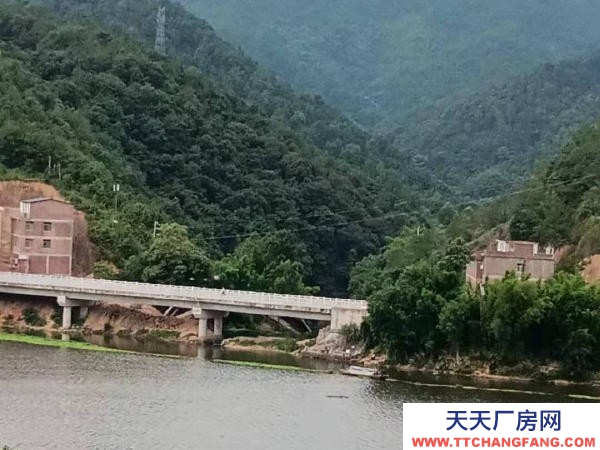 贛州市贛縣機加工廠房  鄉村湖景房出租 居龍潭水庫邊（可租、可售、可合伙開發民宿）