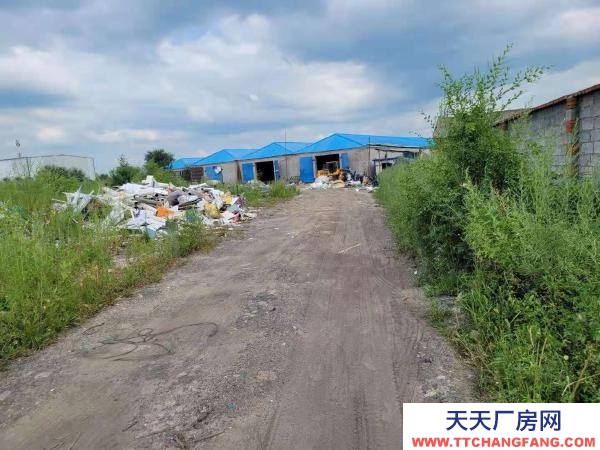 東風(fēng)廠房出售～可養(yǎng)殖業(yè)（有養(yǎng)殖執(zhí)照）倉(cāng)庫(kù)，廠房等都可以