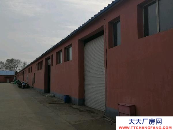 郊區(qū)有動(dòng)力電，交通便捷。