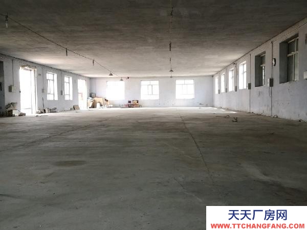 郊區(qū)動(dòng)力電，上下水，封閉好，茶葉廠房寬敞明亮，還有小園種菜