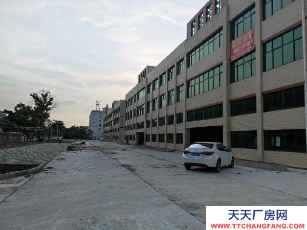 贛州市瑞金機加工廠房 臨323國道拖車可進(jìn)出