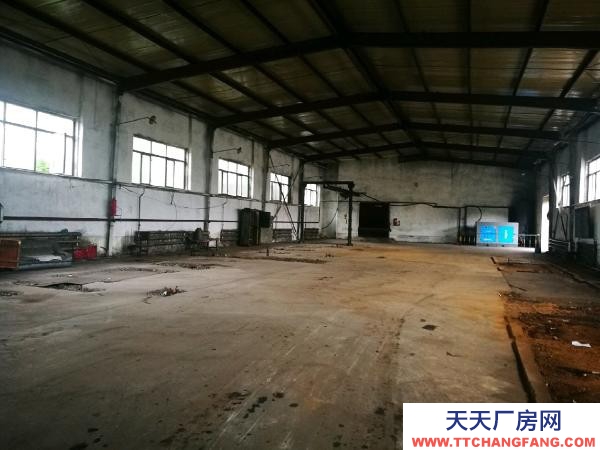 陽明舉架高，有獨立大院，有場地，庫房，變壓器，水電方便 機加工廠房