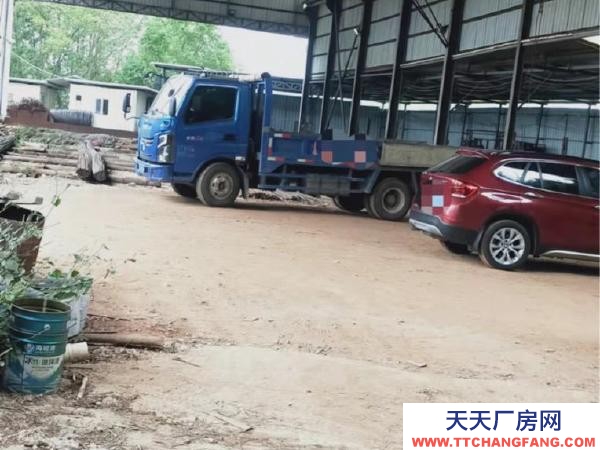 贛州市信豐機加工廠房 水東狗仔嶺下，坪石方向，馬路邊距縣城兩公里左右位置