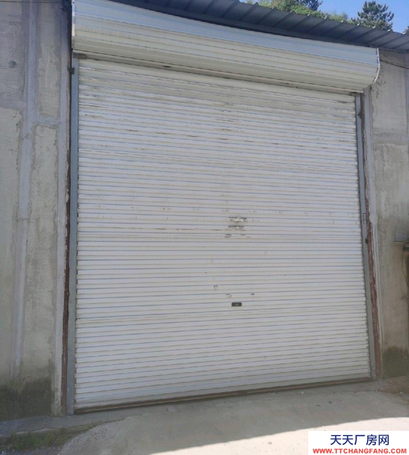 承德 雙灤(方便食品廠房出租) 交通便利，有水有電，可進大車