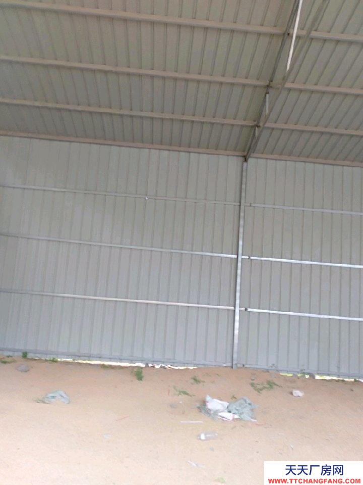 承德 雙灤(出租) 交通方便,大車能進院,可做廠房,倉庫有三項電,水井