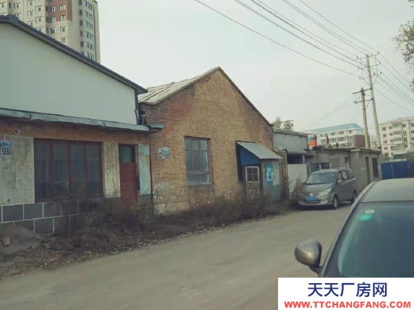 陽明出租庫房，陽明公園附近。庫房大小都有，有意者面談。交通便利。