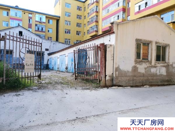 愛輝整體出租，庫房位于溫馨綜合門診樓后面