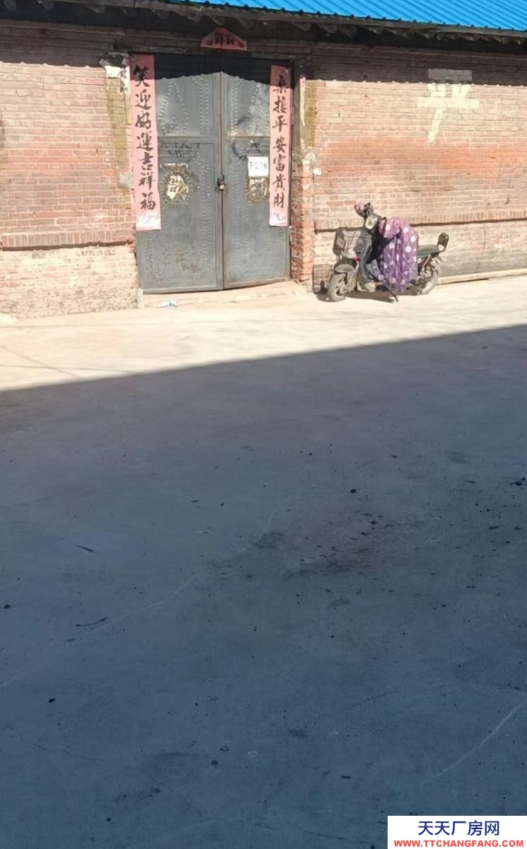 承德 圍場(出租) 三間庫房加院子，也可以三家一起整體出租