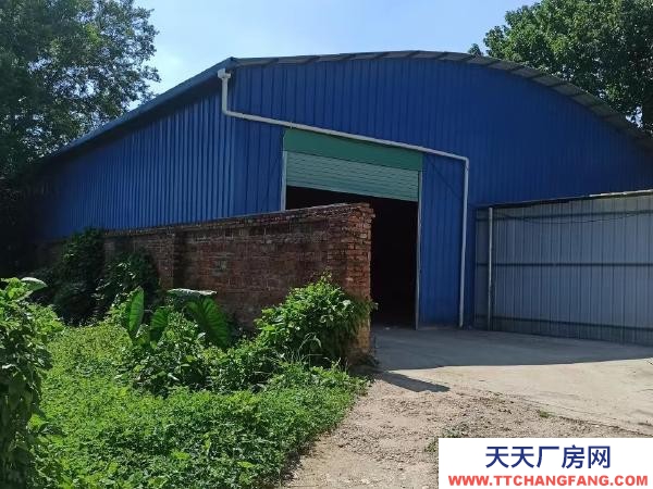 贛州市寧都機加工廠房 自建廠房，交通方，適合做倉庫，加工廠，車庫等，價格面議。