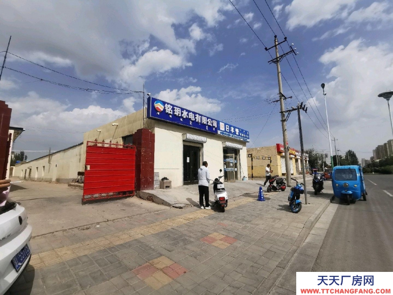 (出租) 臨河冷凍庫(kù)。交通好。位置好。格局好。