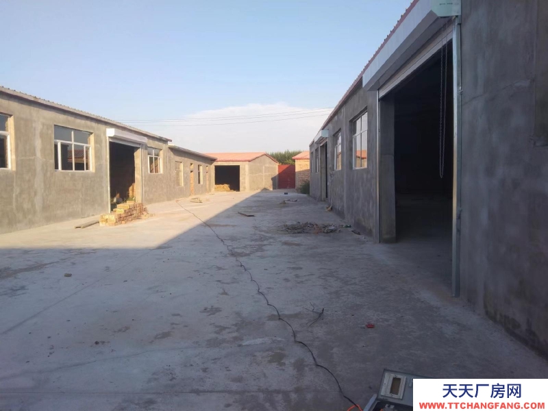 (出租) 臨河倉(cāng)庫(kù)院內(nèi)可進(jìn)入大貨車(chē)，卸貨方便，交通便利，