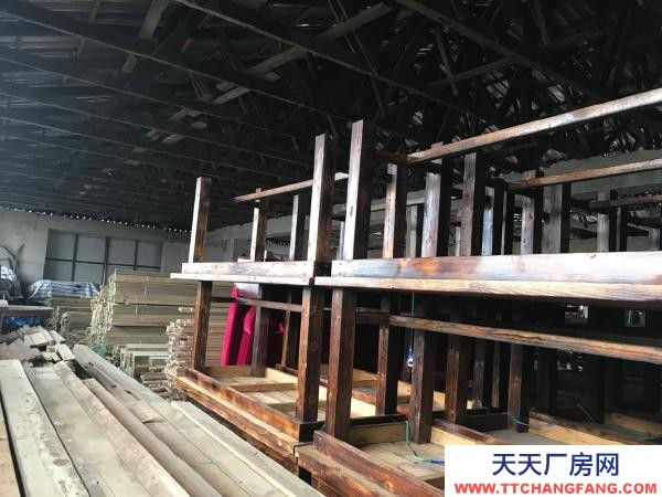 北林廠房臨街,交通便利,路況良好