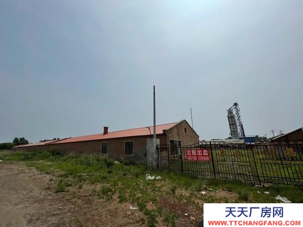 蘭西榆林鎮(zhèn)202國道50米處15000平米木材加工廠房