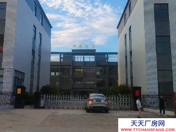 贛州市興國豆制品廠房 獨立園區(qū)，共兩大棟廠房，每棟1-3層，每層2200方