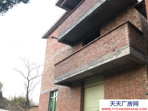 贛州市興國(guó)物資倉(cāng)庫(kù) 倉(cāng)庫(kù)出租，文化藝術(shù)中心附近700米