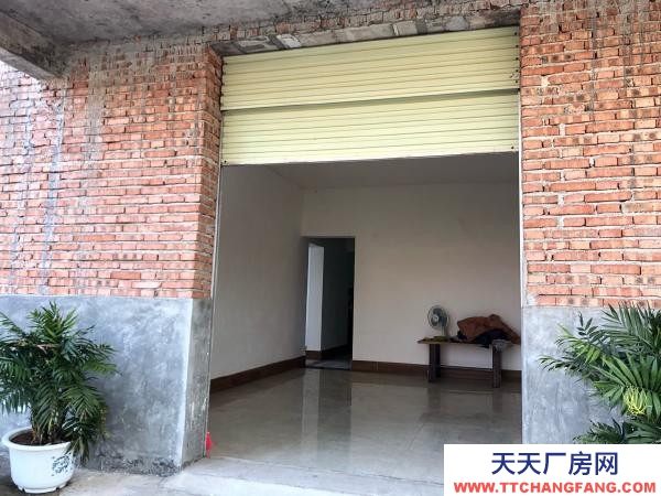 贛州市興國(guó)物資倉(cāng)庫(kù) 倉(cāng)庫(kù)出租，文化藝術(shù)中心附近700米