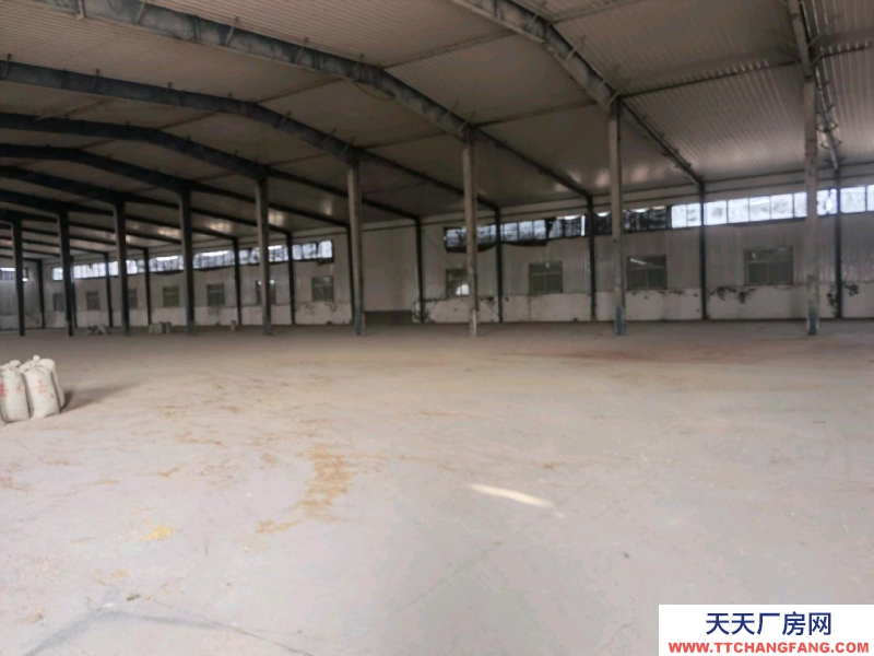 (出租) 可做生產，可分割租賃做倉儲 。水，三相電齊全 可分割租賃