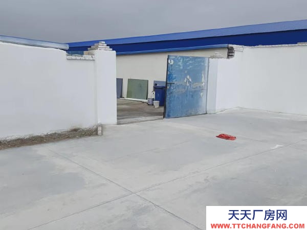 格爾木市出租城區鹽湖廣場機加工廠房