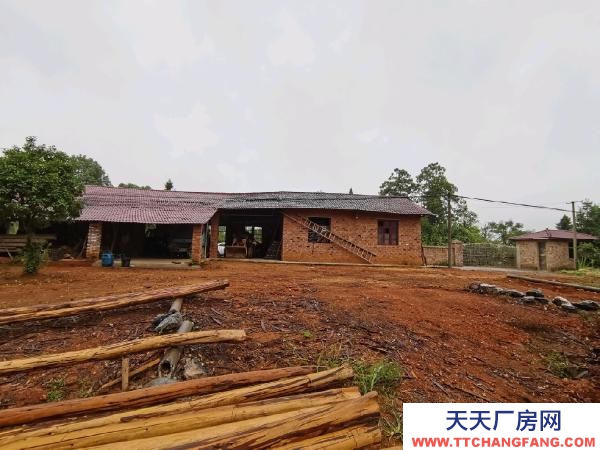 宜春市袁州腌臘肉制品廠房  廠房出租，出租廠房，可進出大貨車，位置好