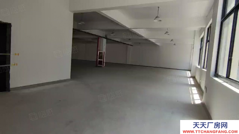 臺州市仙居(出租) 2樓廠房出租1000平 4.2米高 配3噸貨梯高速口框架結構