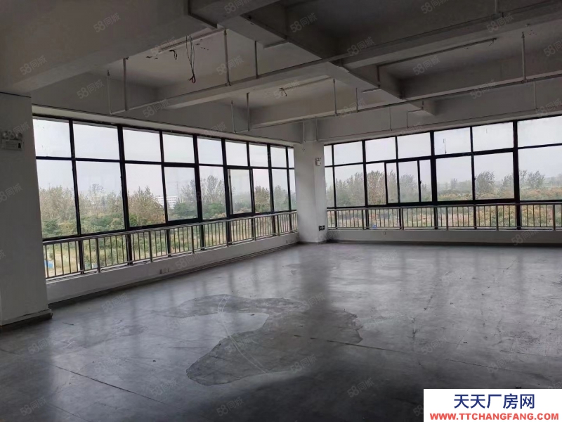 (出租) 1250平標準廠房，雙貨梯，可辦理環評，三相電入戶，消防備案