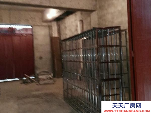 宜春市豐城物資倉(cāng)庫(kù)  豐城市區(qū) 解放南路天橋腳下