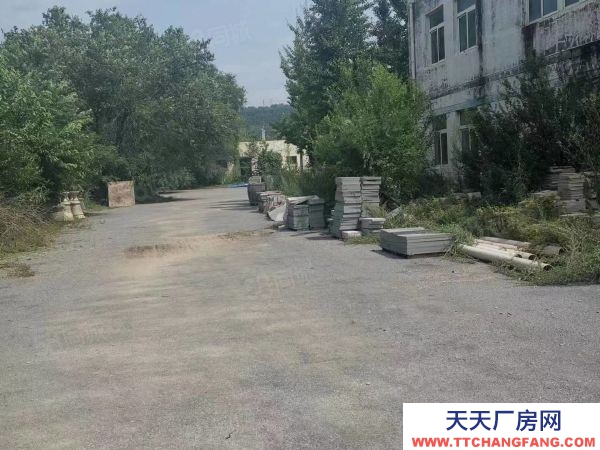 旅順口國(guó)有產(chǎn)權(quán)食品廠土地證面積31000平，廠房面積6000平