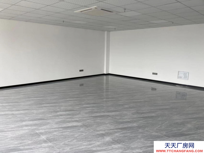 (出租) 高新區(qū)產(chǎn)業(yè)園 精裝交付 戶型方正 配套齊全