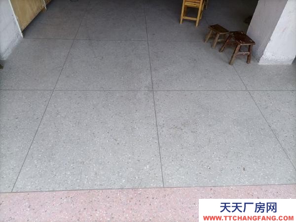 宜春市高安物資倉庫 位于綠博轉盤西門付家村，可作為倉庫使用