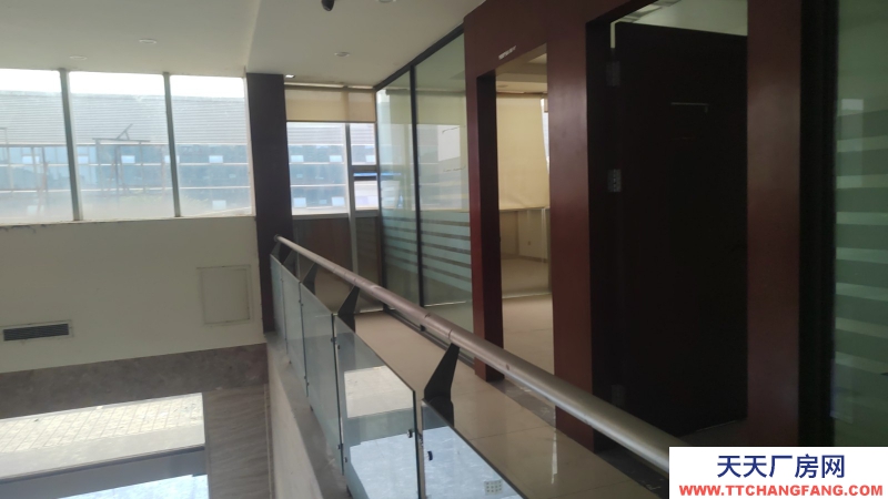 成都周邊家具園區15000平米廠房優惠招商中（可分租）