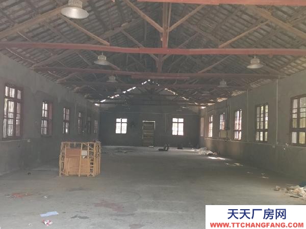 宜春市萬載物資倉庫 建成大道中國石化邊上