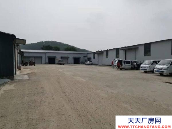 順城現(xiàn)空出370平暖庫(kù)對(duì)外出租，位于順城區(qū)施家溝，臨高山路。