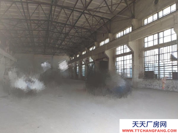 站前區(qū)廠房可做倉(cāng)庫(kù)車間1000平/有吊車可進(jìn)大車
